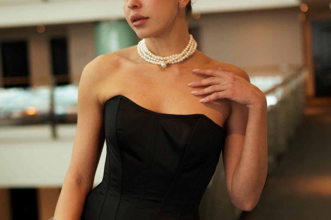 The Ultimate Guide to Wearing Invisible Bras with Strapless Tops | Sugarcoat