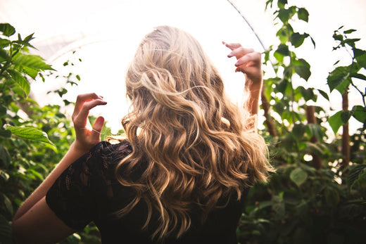 9 Effective Supplements for Postpartum Hair Loss  |  Your Guide to Recovery and Self-Care